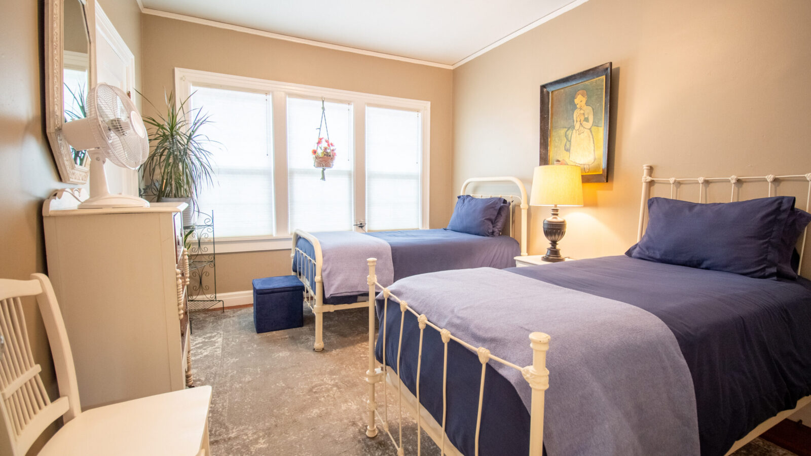 Ricky and Lucy bedroom with twin beds at Vintage Charm OKC